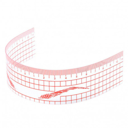 Pomocné pravítko pri tetovaní